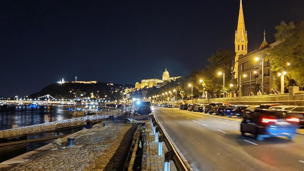 Parliament View Apartment Budapesta Exterior foto